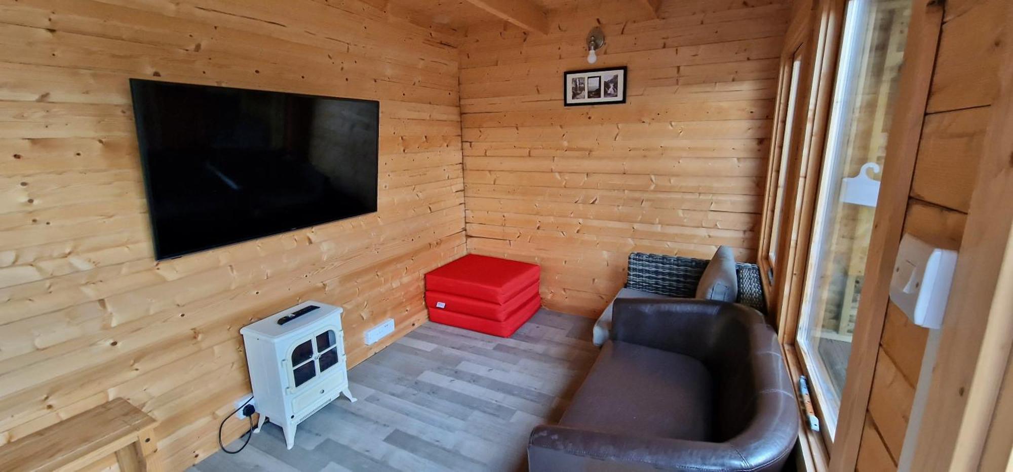 Cheerful 2 Bed Home With Mountain Views Blaenau Ffestiniog Dış mekan fotoğraf