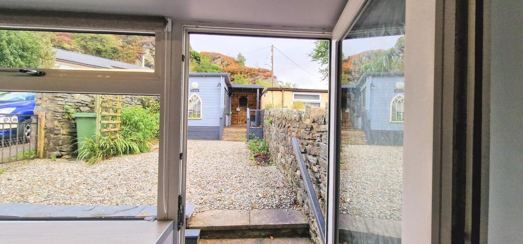 Cheerful 2 Bed Home With Mountain Views Blaenau Ffestiniog Dış mekan fotoğraf