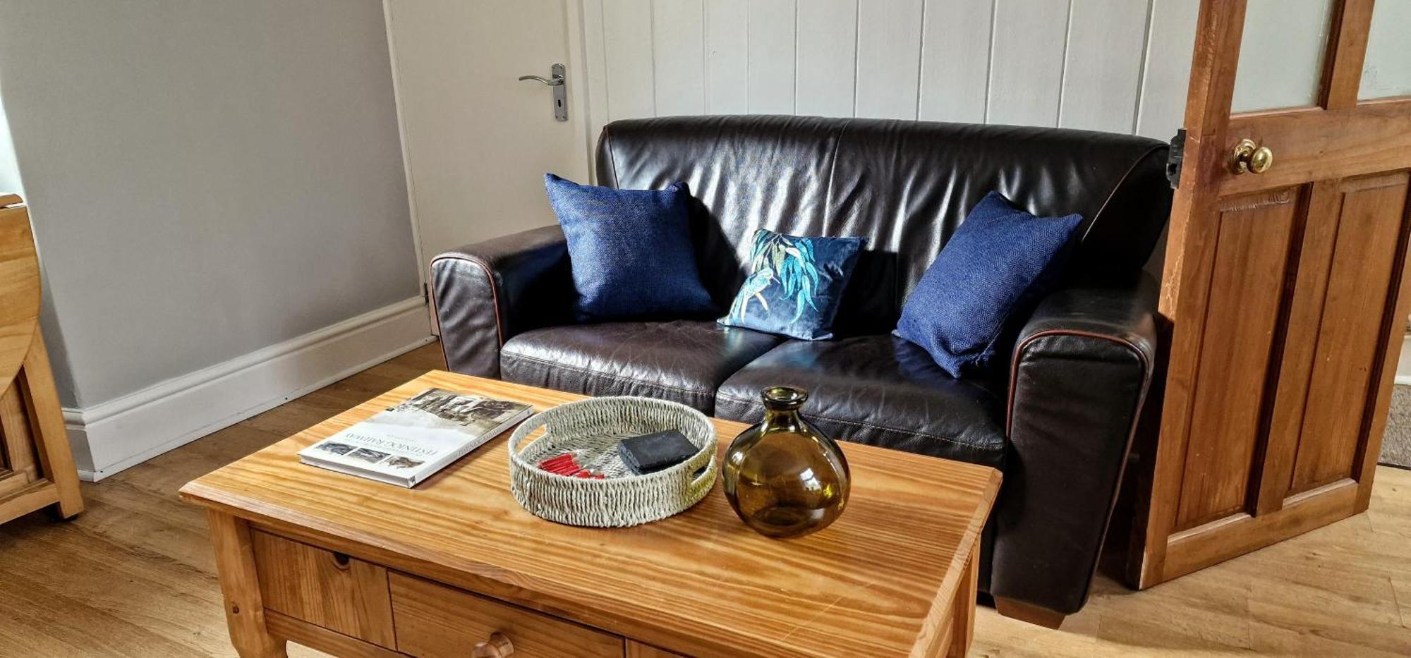Cheerful 2 Bed Home With Mountain Views Blaenau Ffestiniog Dış mekan fotoğraf
